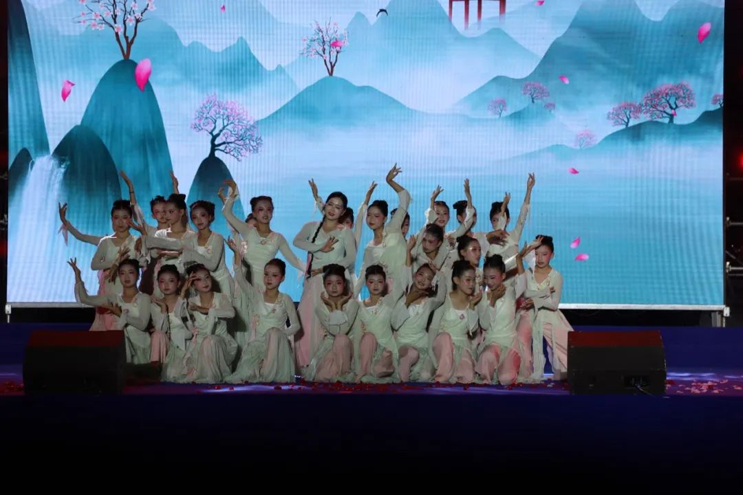 美丽的神话.JPG